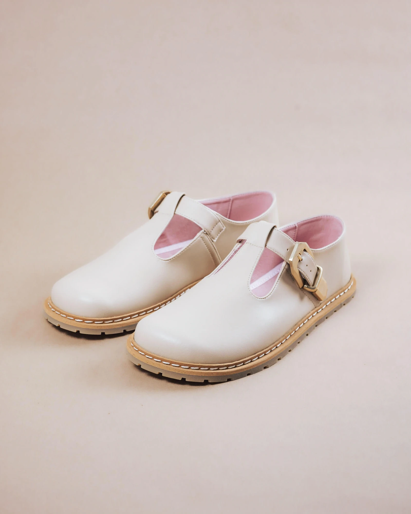 Босоногие туфли Sambas the bambas Alma — кремовые